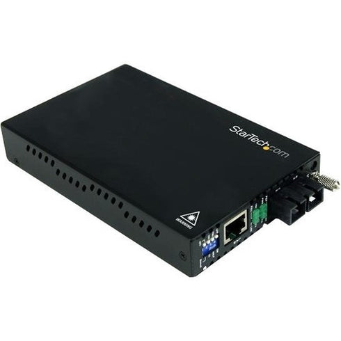 StarTech.com 10-100 Mbps Single Mode Fiber Media Converter SC 30 km